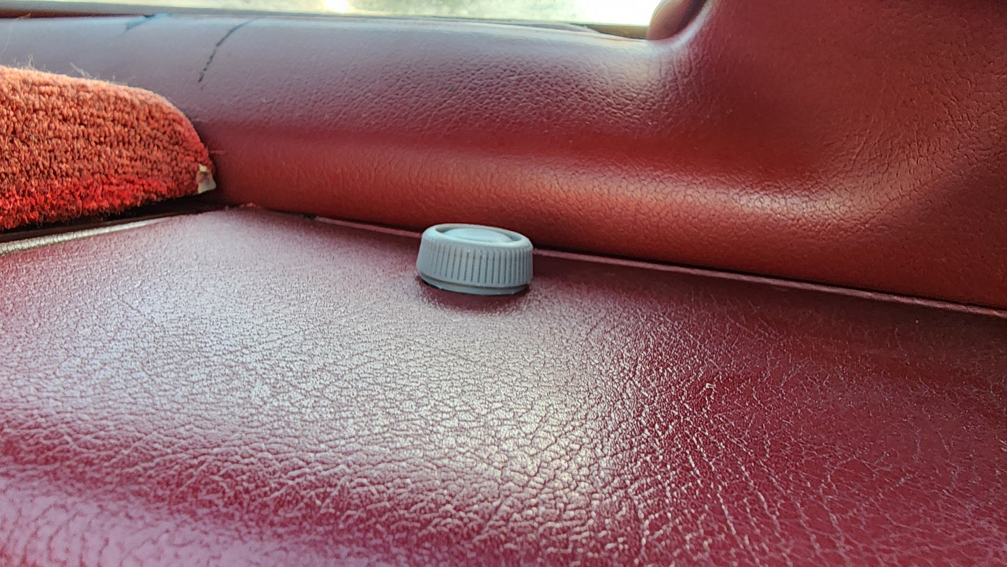 1984-89 Nissan Z31 300ZX Spare Tire Panel Thumb Screw